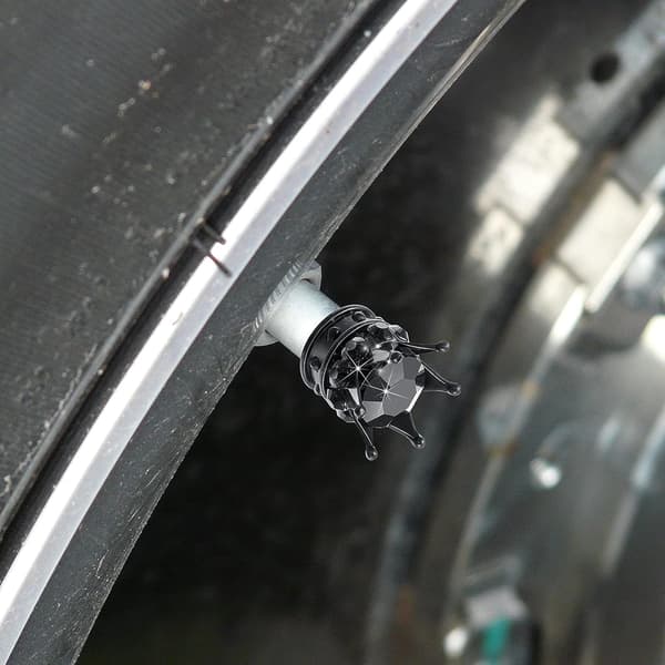 4 stk. ventilhetter, håndlagde rhinestone-kronebildekkdeksler (svart)