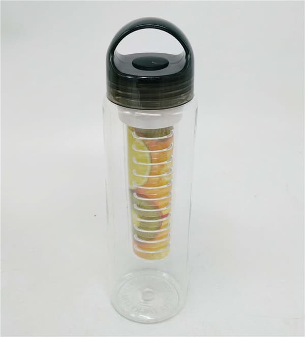 Fruktinfusjonsflaske Vannflaske i plast 700ml