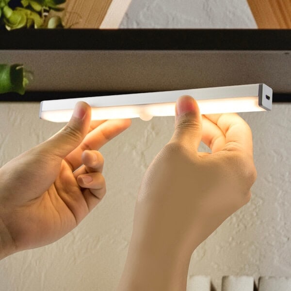 Trådlös dimbar LED-belysning Spotlight med rörelsesensor 21 cm Vit White light