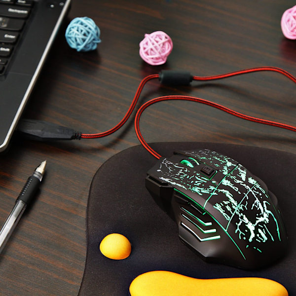 RGB gaming mus / computermus med 7 knapper multicolor