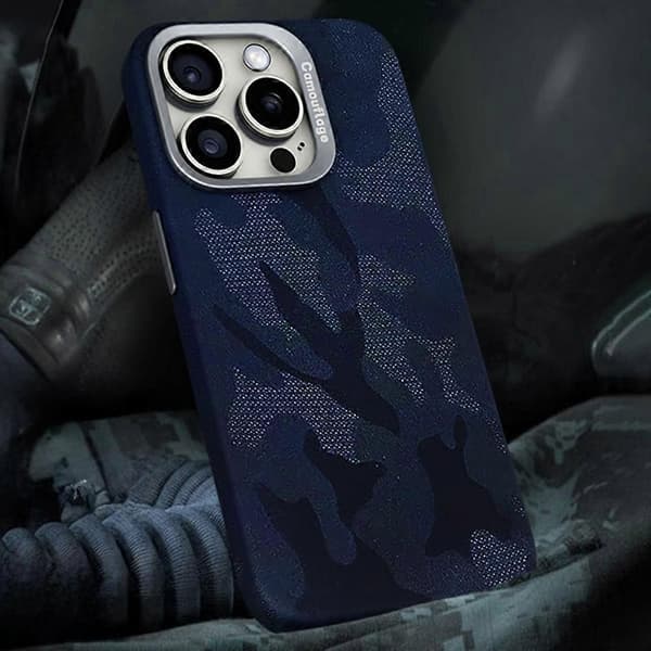 Magnetisk deksel til iPhone 16 Pro Max med kamuflasjemønster, støtsikkert PC+PU-telefonskall