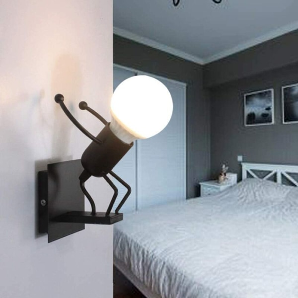 Retro kreative tegneseriefigurer væglampe gynge lille jernmand soveværelse dekoration (hoppende figurer Sort uden lys) vit