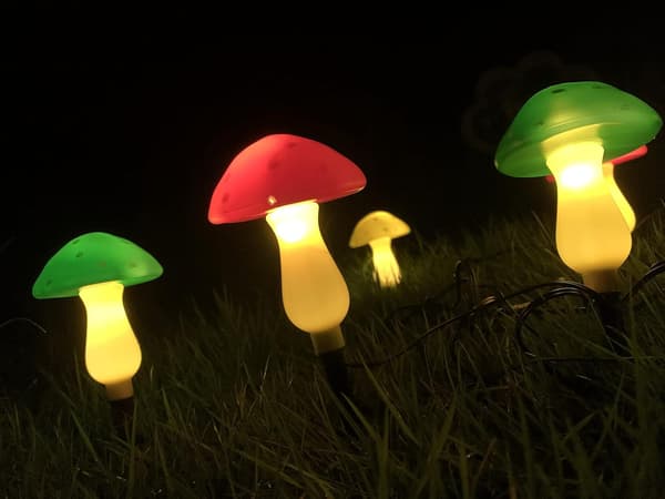 Utendørs solcellehagelys med 6 sopp - LED utendørsdekorasjoner med flere lysmoduser