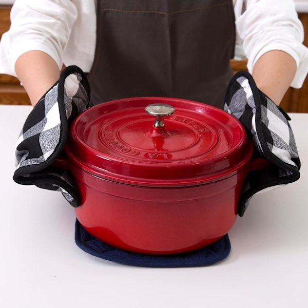 Paket med Julugnshandskar, Värmebeständiga Köksugnshandskar, Isoleringsplattor, Ugnshandskar, Isoleringsplattor för Matlagning och Bakning i Köket