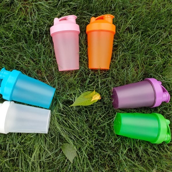 Letvægts shaker kop med shaker bold, egnet til fitness brug Orange Orange