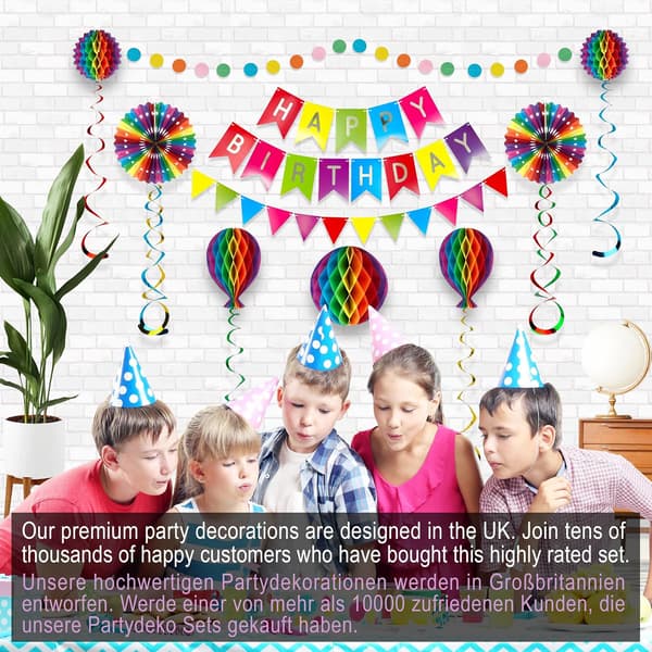 Gratulerer med dagen krans, flagg, honningkaker, dekorasjon
