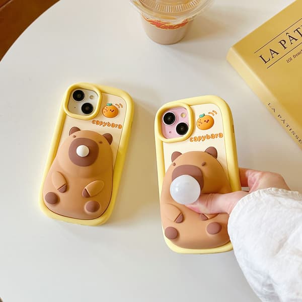 Sött 3D-mobilskal för iPhone 16, roligt tecknat bubbelskalsfodral med kapybara iPhone 16