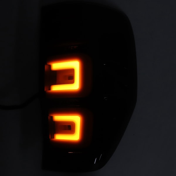 2 stk Full LED Dynamiske Baklykter Kjøretøymodifisering Passer for Ford Ranger T6 Wildtrak XLT 2012‑2017