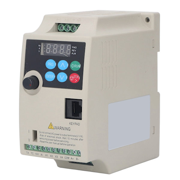 0,55 KW Strøm Inverter Konverter Variabel Frekvensomformer 1F 220V Inngang 3F 0‑220V Utgang