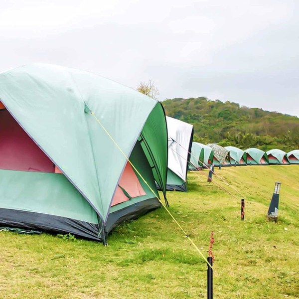 12 stykker teltpæle Aluminiums sømteltpæle Udendørs pæle Pløkke Udendørs camping Reflekterende pæle til telt Presenning Camping Vandrestrand Strand