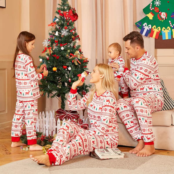 Matchende familiepyjamas julesæt, matchende sæt julepyjamas til familiepyjamas