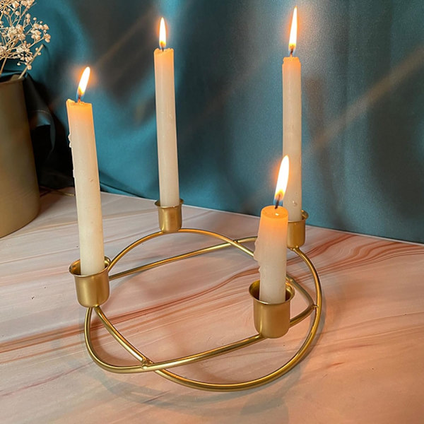 Tilspidset Adventslys, Julelysring til Julefester, Rustbestandig Jernkonstruktion med Robust og Stabil Base, Elegant Guld