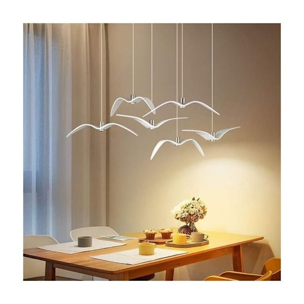 Elegant Krom LED-Pendellampa, Enkel och Stilren Design för Matsal och Kontor, Med Låg Energiförbrukning och Mjukt Bländfritt Ljus