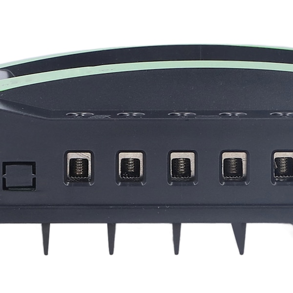 40A 12V/24V Aurinkoenergian Lataussäädin Suuri Näyttö Vedenkestävä Aurinkoenergian Lataussäädin Kahdella USB-portilla Aurinkoenergian Lataussäädin