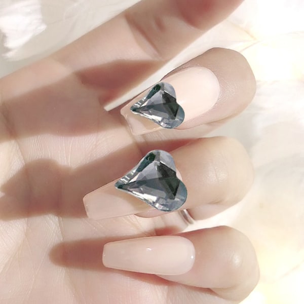 Rhinestones 100 STK Blandede former Glass Rhinestones Crystal Gems
