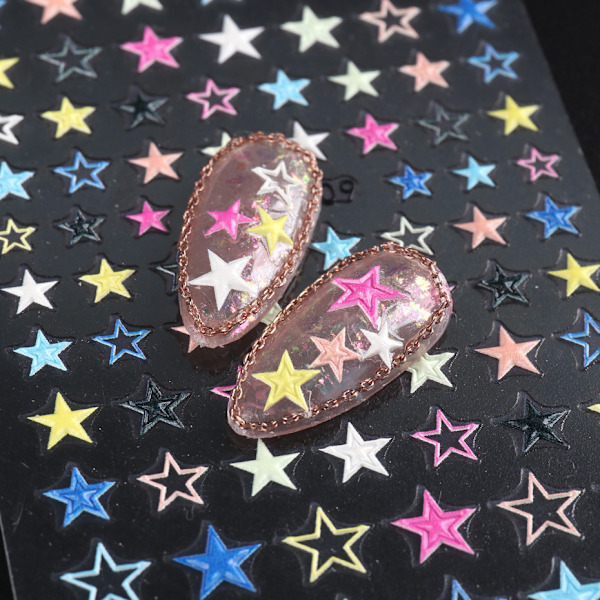 Holografiska Självhäftande Nagelkonsttillbehör, Metallisk Gradient Silverdesign för DIY Nagelkonst och Lätt att Använda, Glitterdesign Hjärta Måne Nagelkonst för