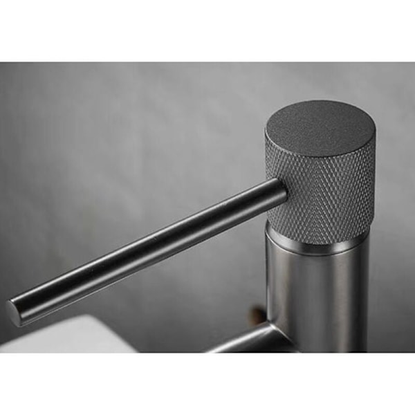 Matt Sort Servantkran, Enkel Installering, Vannbesparende Lufter, Solid Messingkonstruksjon, Rustbestandig Finish, Økonomisk Miljøvennlig