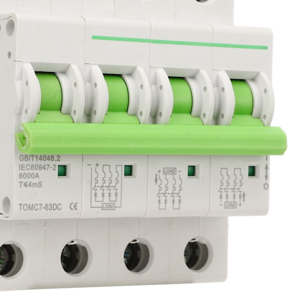 4P Solcell-säkring för PV-kretsar Säkerhetsskydd Tillförlitlig Stabil MCB Miniatyrkretsbrytare 1000V 16A