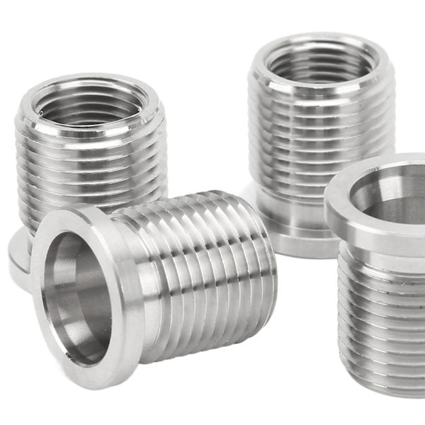 4 kpl Sytytystulpan Portin Insert-työkalusarja Terässeos 389‑100 Vaihto Ford Triton 2 Venttiilimoottoreille