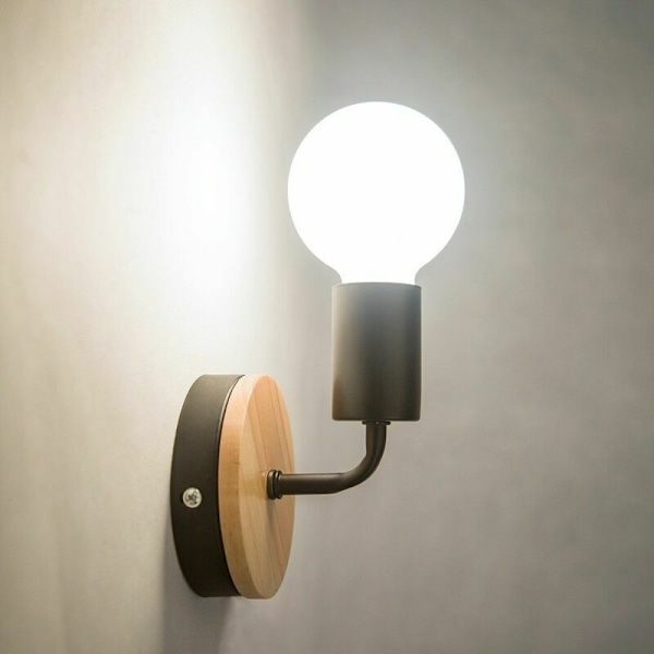 Vägglampa i fin metallkonstruktion, minimalistisk design med exponerad glödlampa E27 lamphållare, inomhusbelysning för studierum och sovrum