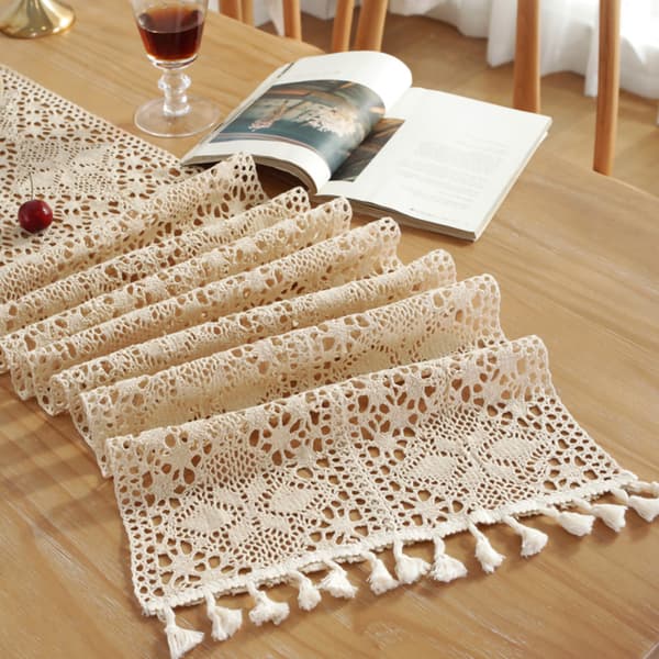 Mångsidig Bordslöpare, Klassisk Beige för Rustik Vävd, Lättskött, Elegant Design, Enkelt Broderimönster, 30x119 cm
