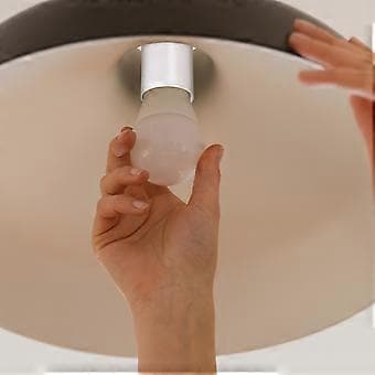 4 stk. G24d til E27 adaptere dobbelt stift pære fatninger forlængere lampe tilbehør