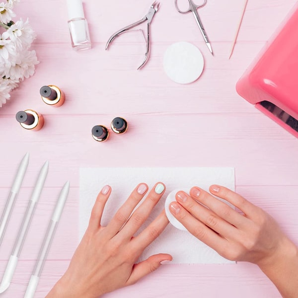 Nagelbandsskjutare av glas, nagelfilsmanikyrstick nagelvård,