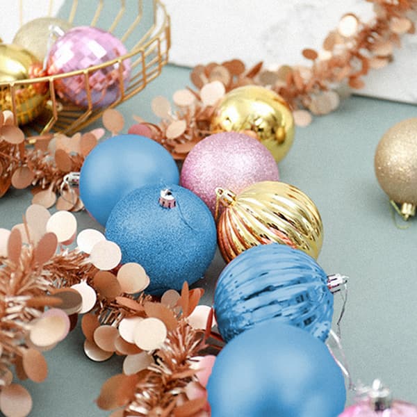 34 stk. 4 cm knusesikre julekulepynt til juletre, bryllup, bursdagsfestdekor light blue