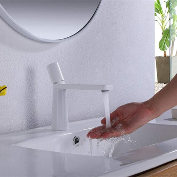 Ergonomisk Design Badrumsblandare, Solid Mässingskonstruktion För Oöverträffad Hållbarhet, Honeycomb Bubbler Säkerställer Effektivt Vattenflöde, Modern Stil