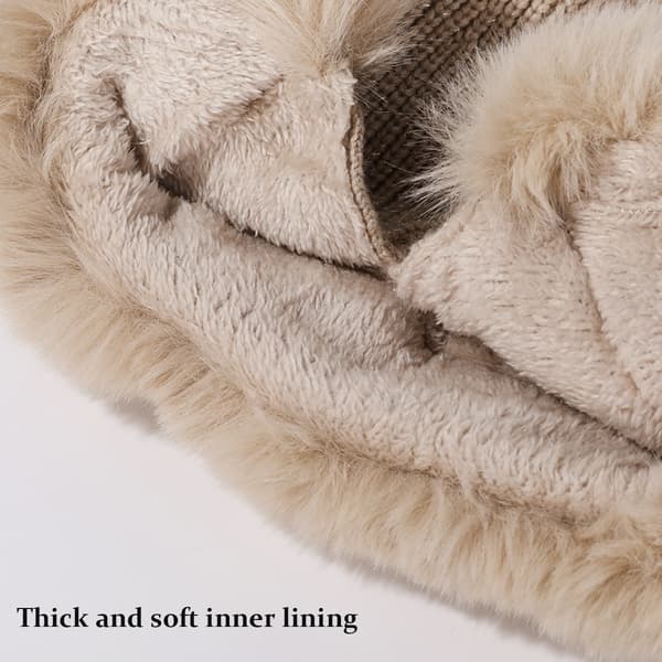 Vintermössa söt stickad mössa rysk pälsvirkad mössa slokig mössa med pompom varm fluffig snömössa trappermössa för kvinnor