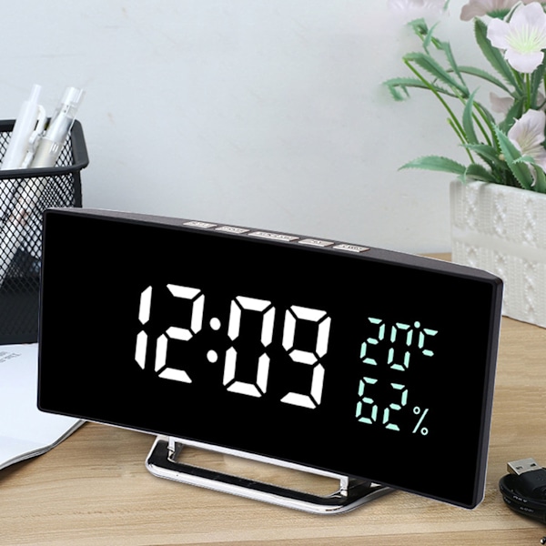 LED Spegel Väckarklocka Böjd Skärm 12 24 Timmar Temperatur Luftfuktighet Visning Snooze Läge Elektrisk Väckarklocka
