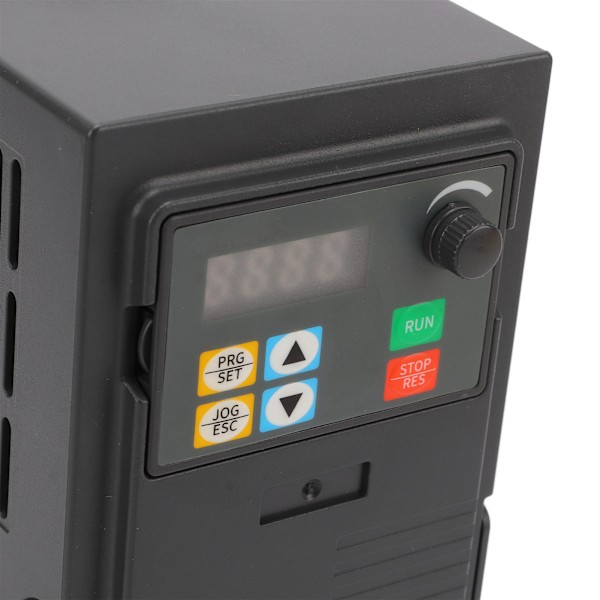 3-Fase Vektoromformer Motor Variabel Frekvensomformer med RS485 200‑240V Indgang 0‑240V 2,2kw Udgående