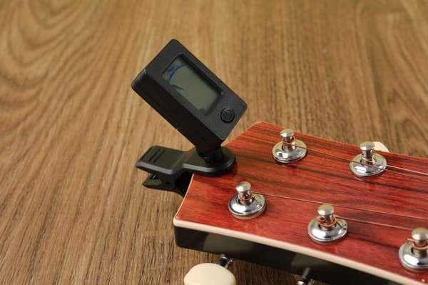 Guitar Tuner - Sort 1 stk. Clip-on Tuner - Sort Tuner