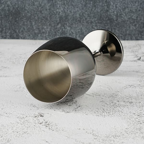 Vinglass i rustfritt stål, uknuselige vinglass, metallvinglass med elegant satengfinish, termisk isolasjon holder kulden lenger
