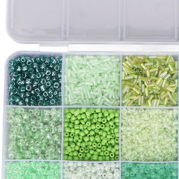 Glassfrøperler 15 rom sortert oppbevaringsplastboks emballasje smykkefremstilling perler for DIY håndverksprosjekter lysegrønn