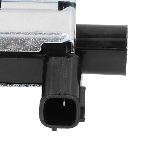 Kulstof Tank Solenoidventil Vakuum Udstødningsgascirkulationsenhed 14955‑8J10A Udskiftning til TEANA