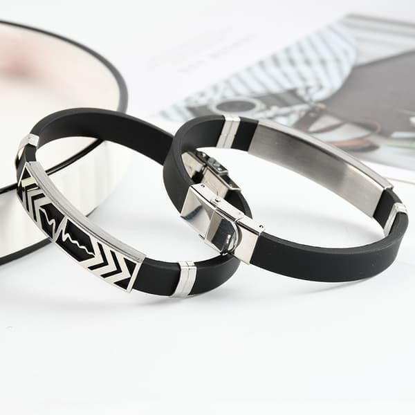 Deux charges, Bijou Armbånd