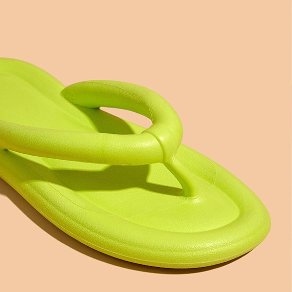 Flip Flops för Kvinnor Platta Sandaler Godisfärger Utomhus Klipp På Tofflor för Sommar Ljusgrön 36/37