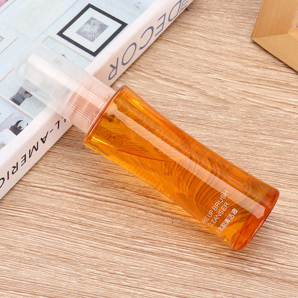 Meikkisiveltimen puhdistusliuos - Pölynpoistojauhe - Nopea puhdistus - Neste 65ml