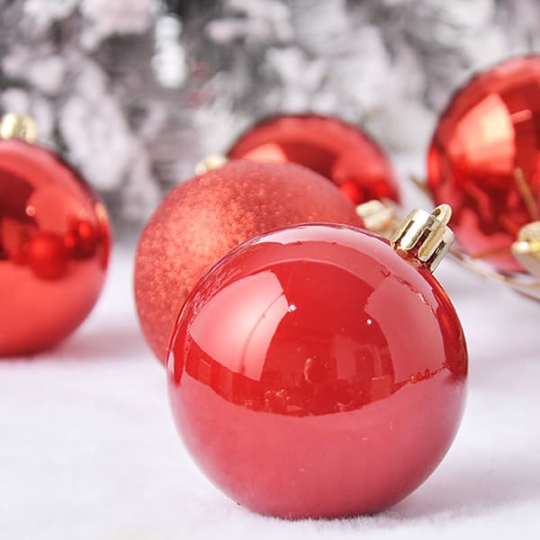 Julgranskulor för julgranar, julgranskulor red