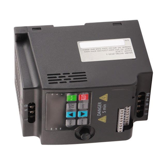SKI780‑2D2G‑1 Mini VFD Frekvensomformare Inverter 1‑fas 220V till 3‑fas 220V (220VAC 2,2kW)