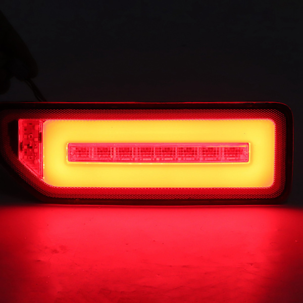 Par Tailys Baklys Parkering Rygge Svingsignal Dynamisk LED Lamper Passer for Suzuki Jimny 2019‑2020 Røkt