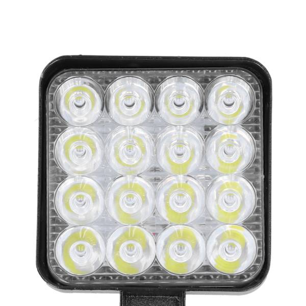 48W LED Arbetslampa 2000LM 6000k Kvadratiska strålkastare Vit Ljus IP68 Vattentät Universal