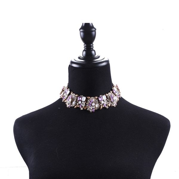 Kort halsband för kvinnor, modeaccessoarer, fullt av diamanter purple