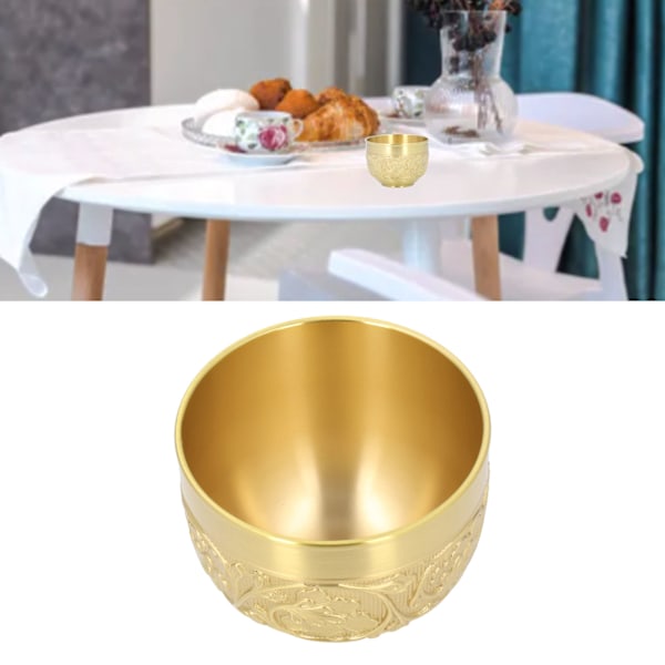 Te-kopp i mässing, vintage europeisk stil, utsökt blomstermönster, präglad te-kopp för kontor, restaurang, hem