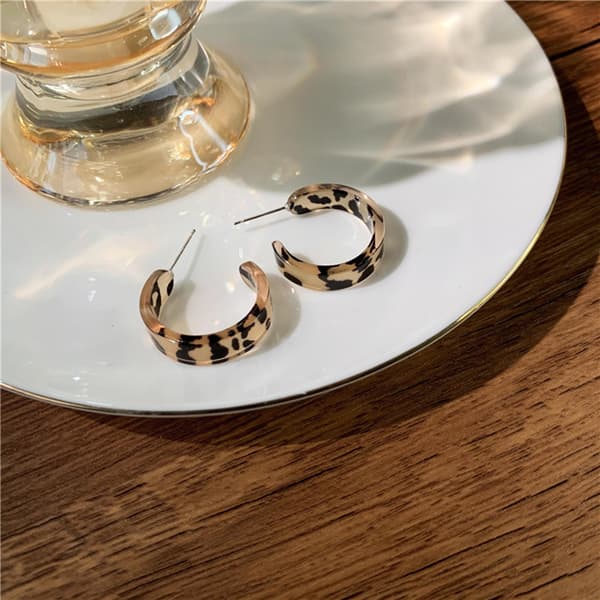 Leopardprint Akryl Hoop Øreringe Åbne Stud Øreringe Drop Øreringe til Gaver