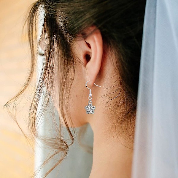 100 Stycken Örhängen Krokar 925 Sterling Silver Öronkrokar Silverplätering med Fjäderkula för DIY Smyckestillverkning