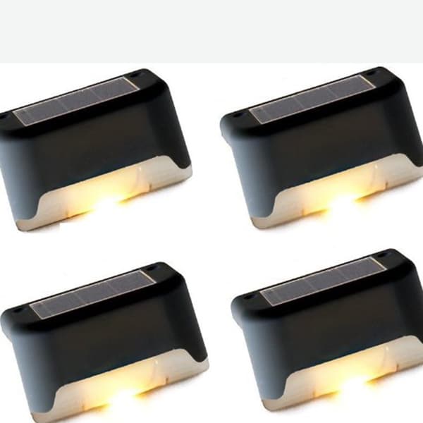 Solar Powered Stair and Railing Lights 4-pack