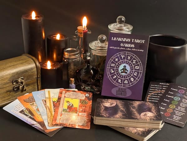 Learn Tarot Cards with Meanings on Them, for Beginners, Training Deck