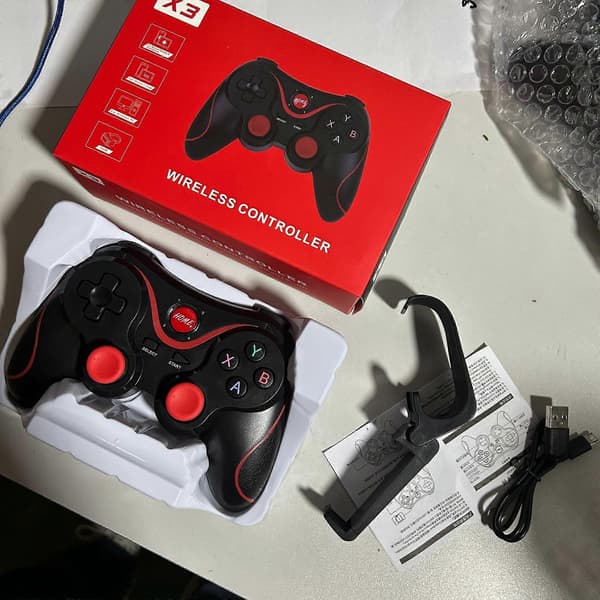 Praktisk og smuk Control Joystick Gamepad Mando Bluetooth Celular Android V8